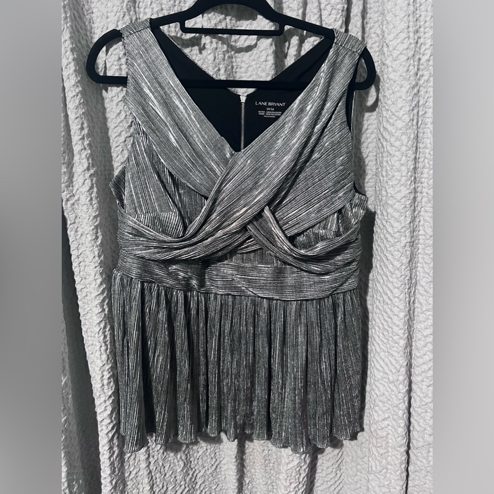 Lane Bryant Metallic Silver Sleeveless Criss Cross
Blouse Size 14/16